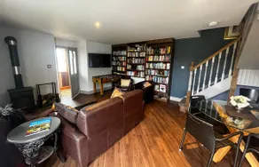 Two Bedroom Cottage at The Blue Bell Inn - Image 2