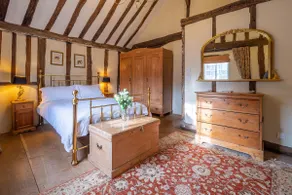 Extraordinary 15th Century timber framed cottage in famous Medieval village - The Tryst - Image 4