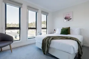 Modern & Convenient in Newstead - Image 3