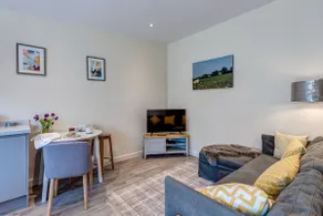 Texel Barn | Oxfordshire Holiday Lets | 1 Bed & Sleeps 2 - Image 2