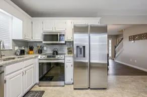 Embrace The Outdoors In This Modern Rydal Setting - Image 4