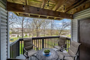 End unit, pools, pickleball, golf packages! - Image 3