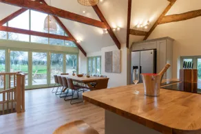 Apple Loft - Image 2