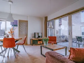 Completamente mobilado acomodações de luxo em um local de alto nível à direita na praia à beira-mar - Image 3