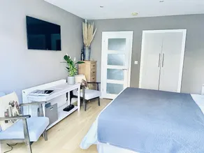 Apartment-Private Bathroom-Garden View-R - Image 2