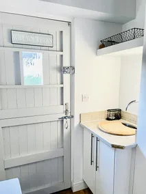 Apartment-Private Bathroom-Garden View-R - Image 5