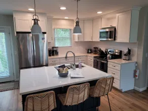 White Birch - Riverfront and Newly-Remodeled! - Image 4