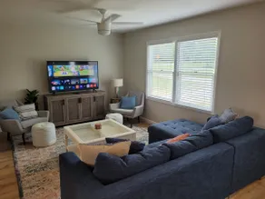 White Birch - Riverfront and Newly-Remodeled! - Image 2