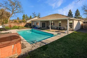 Cal King Hi-tech VacayPool Home | Ideal 4 Families - Image 2