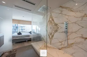 Marble Floor, full comfort sea view, parking incl. - Image 3