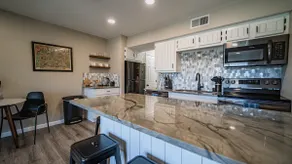 Riverfront Condo Downtown w/ Pool and Hot Tub - Image 5