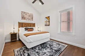 Luxurious Design | Easy Access to Downtown Pittsburgh | Sleeps 4 - Image 3