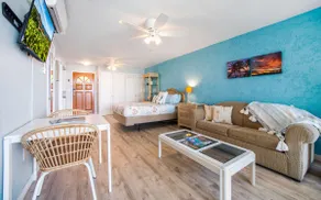 Walk to Beach! Renovated Studio@Sapphire Village! - Image 4