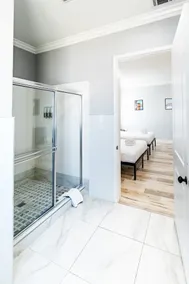 Sleeps 16 Huge Home By Disneyland & Beaches - Image 4
