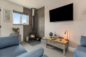 Prestige-Cottage-Private Bathroom - Image 4