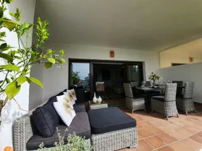 2305 - Luxury villa with sea view and pools - Image 4