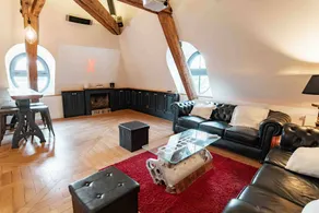 Loft in bell tower facing the castle - Image 3