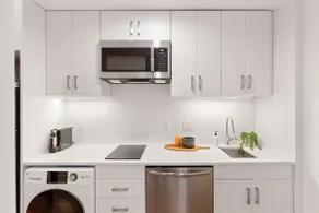 The Iris, Signature Suite - Image 5