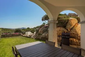 Your lovely and elegant home with garden sea view - Image 5