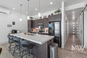 Riverstone Home—7 Min Walk to Beach, Half Block to Trail, Enjoy Cruiser Bikes for Relaxing Rides! - Image 3