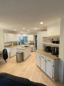 Manny’s Modern Valley Retreat - Image 4