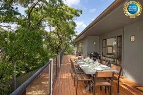 Saltbush Cottage Pet Friendly 1 Min Walk to Beach - Image 2