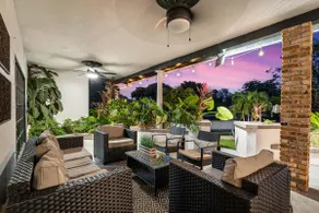 Amazing 8BR w Pool Lake ViewTons of Amenities - Image 4