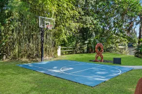 Amazing 8BR w Pool Lake ViewTons of Amenities - Image 3