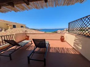 The Terrace overlooking the sea - Image 2