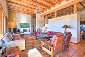 Santa Fe Sanctuary with Views at Every Turn - Image 3