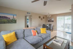Style | Cozy 2 Bedroom Condo - Image 2
