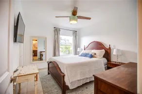 Sea Glass Beach Bungalow in Key Colony Beach! - Image 4