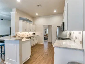 Zinc Charm - Spacious 3 bedroom home and Office - Image 2