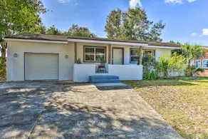 Bright, Pet-Friendly Retreat in Avon Park! - Image 3
