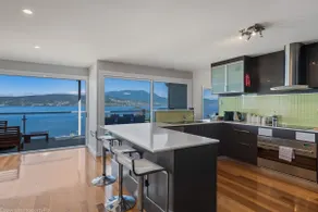 Oceana Escape panoramic views luxury and space - Image 5