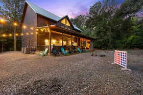 Family Lodge Central location with Hot Tub & Games - Image 5