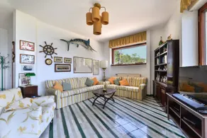 Octagonal Villa - Image 3