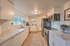 2-Acre Farmhouse in Redmond w/ Deck & Grill! - Image 2