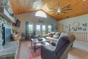 Beaver Lake Home w/ Game Room, Boat Slip & Views! - Image 5
