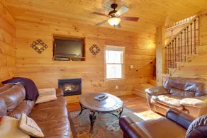 Decks, Panoramic Views! Mtn Retreat in Sparta - Image 4