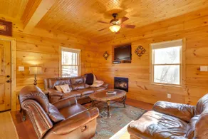 Decks, Panoramic Views! Mtn Retreat in Sparta - Image 3