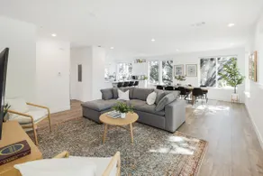 Luxury 4 Bdr/2BR Home w/ Fast Wi-Fi & Streaming - Image 3