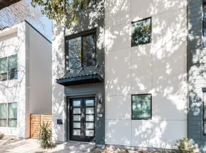 Luxury 4 Bdr/2BR Home w/ Fast Wi-Fi & Streaming - Image 5