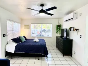 Sunny Family Condo Near Beach - Perfect for Fall - Image 2