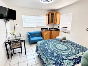 Sunny Family Condo Near Beach - Perfect for Fall - Image 4