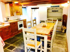 Lana Vale: Dog Friendly Cottage St Kew N. Cornwall - Image 4