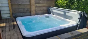 Wow I'm living on the beach. Luxury 4 bed sleeps 8 - Image 5