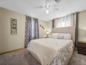 ​Pet-Friendly 1BR Condo with pool in Midtown Tulsa - Image 4