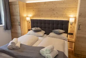 Superior Chalet for 10 people with sauna and outdoorjacuzzi - Image 2