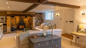 Yew Tree Cottage - Image 3
